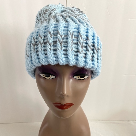 Beanie Hat - Picture 1 of 2
